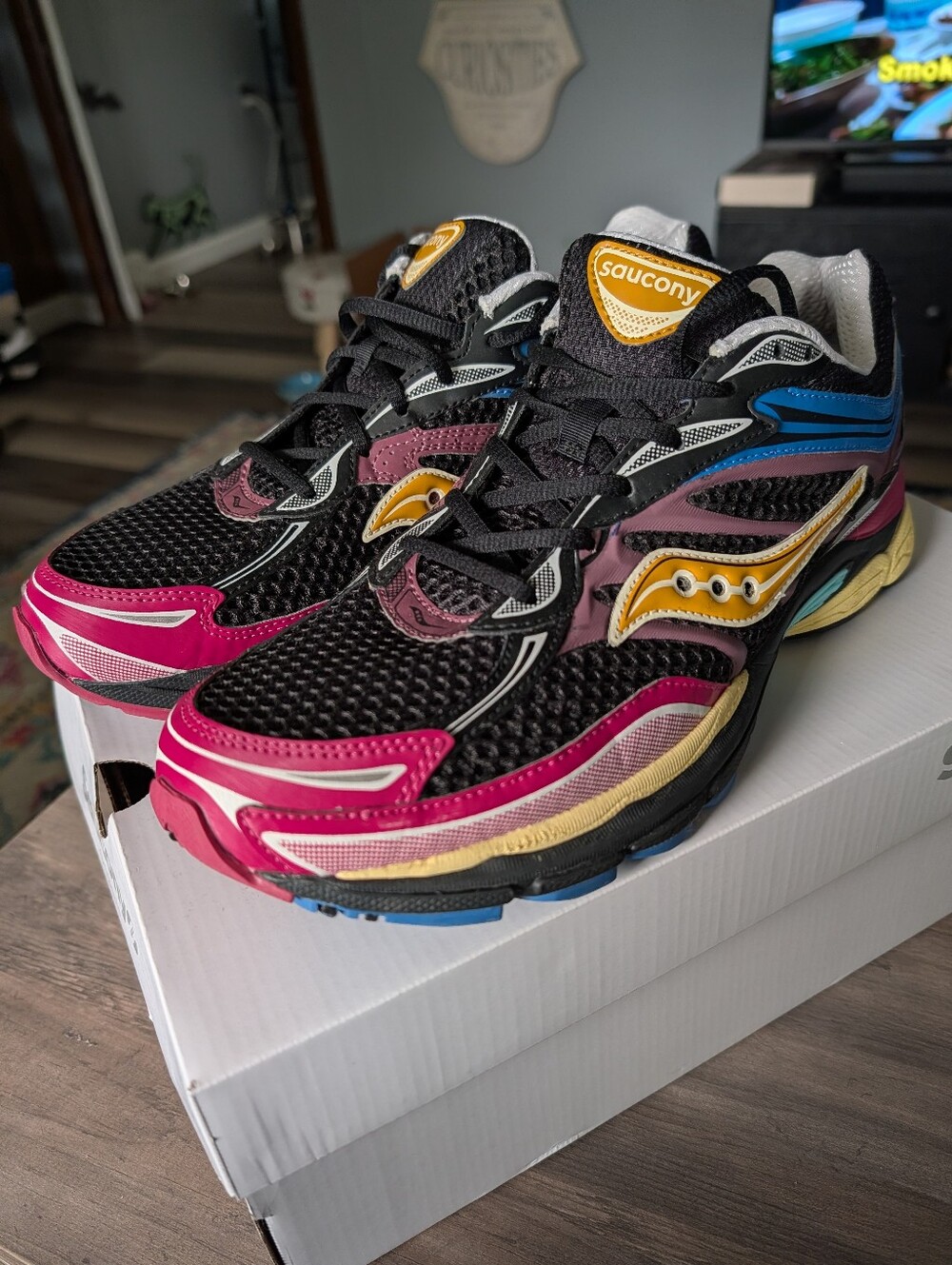 Saucony Progrid Omni 9 - Picture 9 of 10